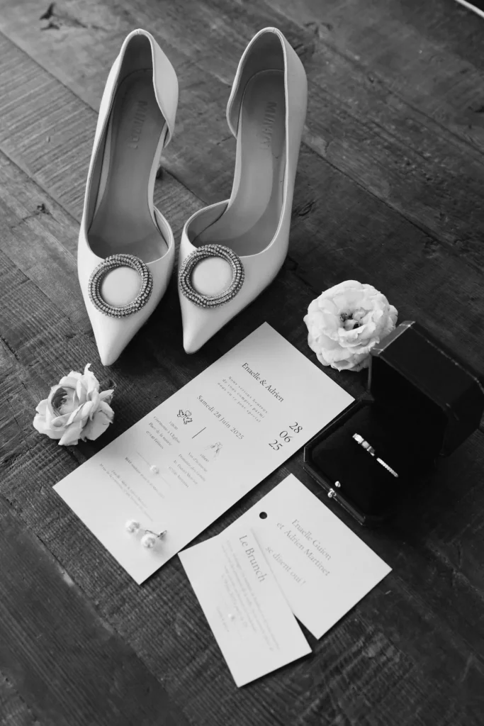 Détails d’un mariage élégant au Domaine des Genêts en Ardèche.